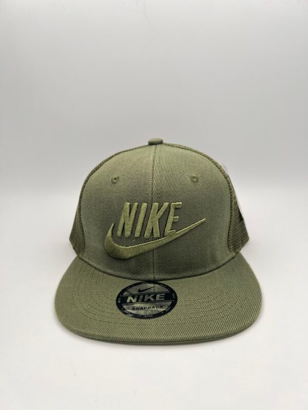 GORRA NIKE FN15
